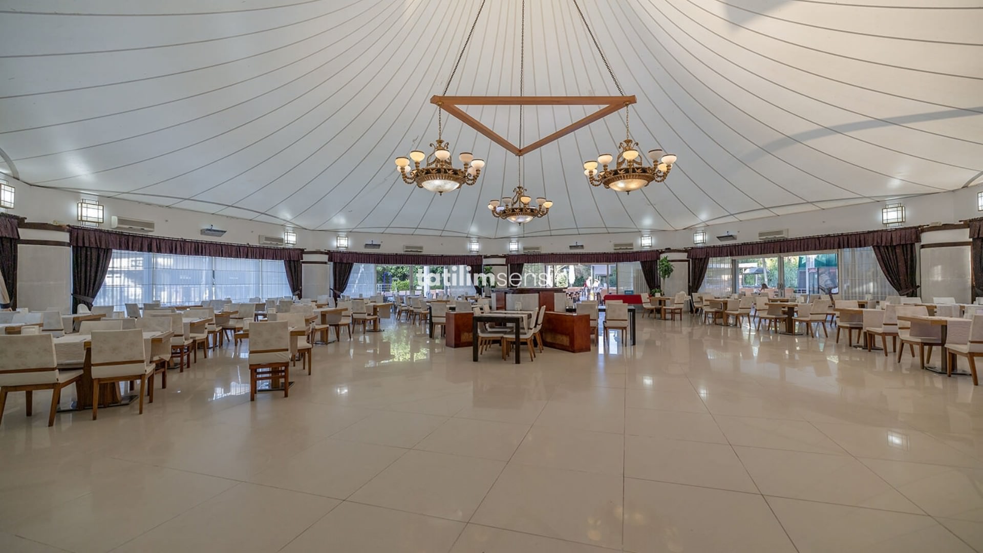 Latanya Park Resort - 17