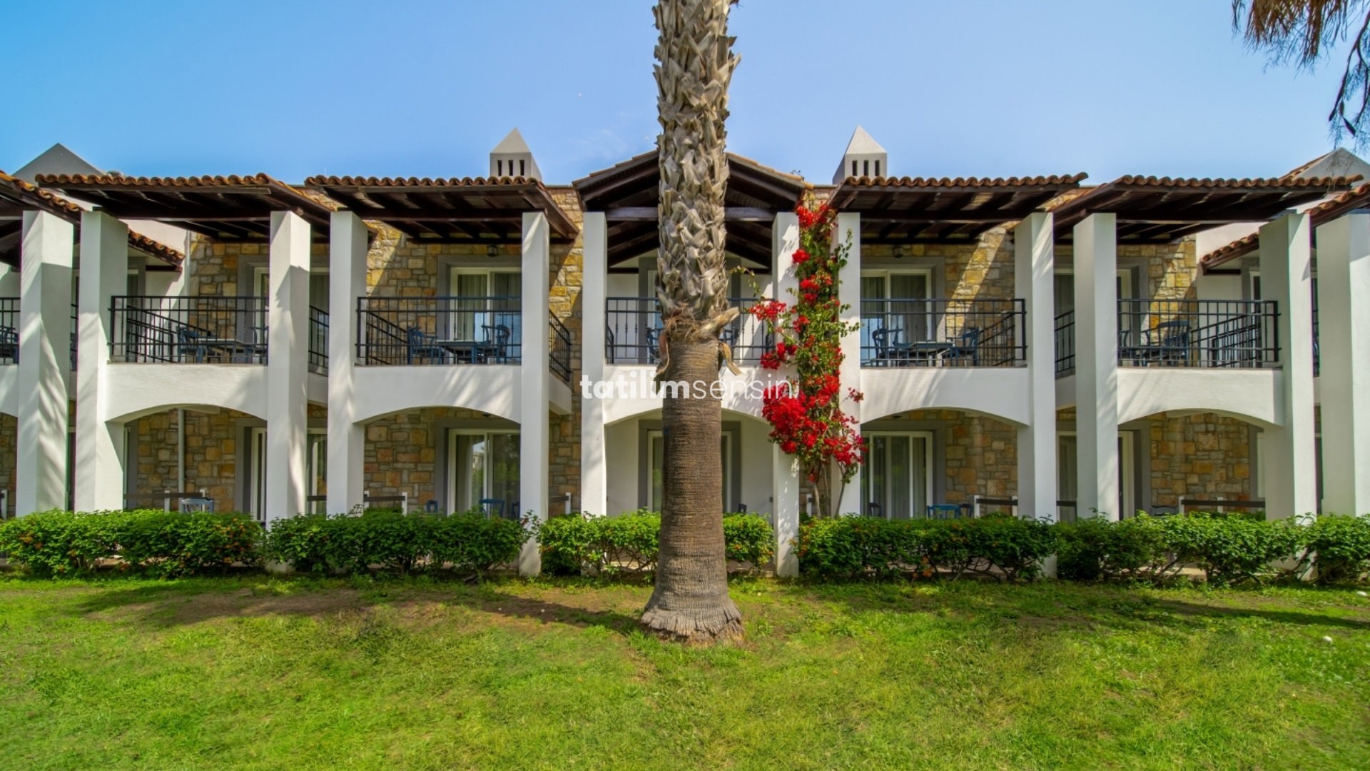 Tiana Beach Resort - 7