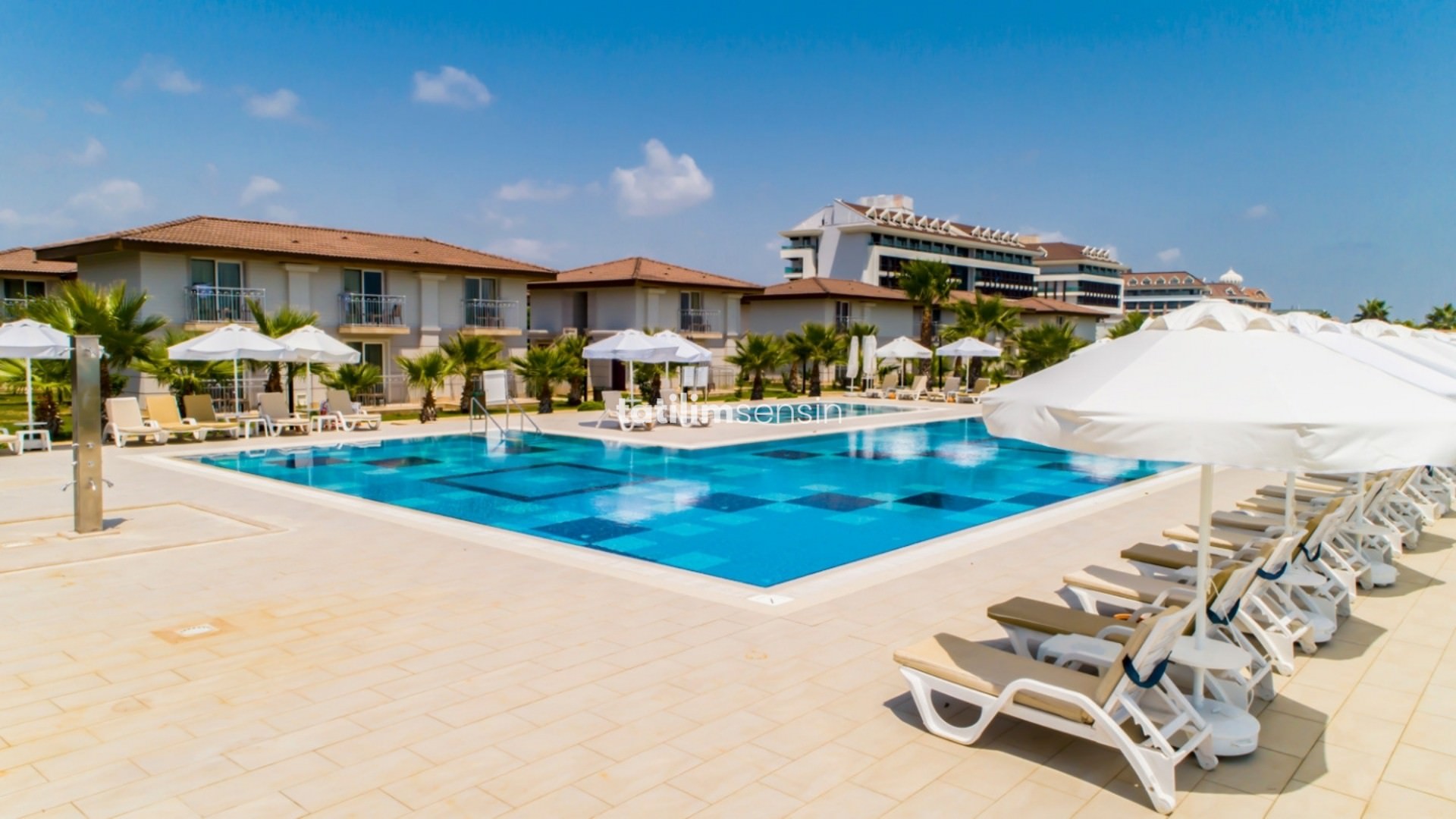 Crystal Boutique Beach Resort - 6