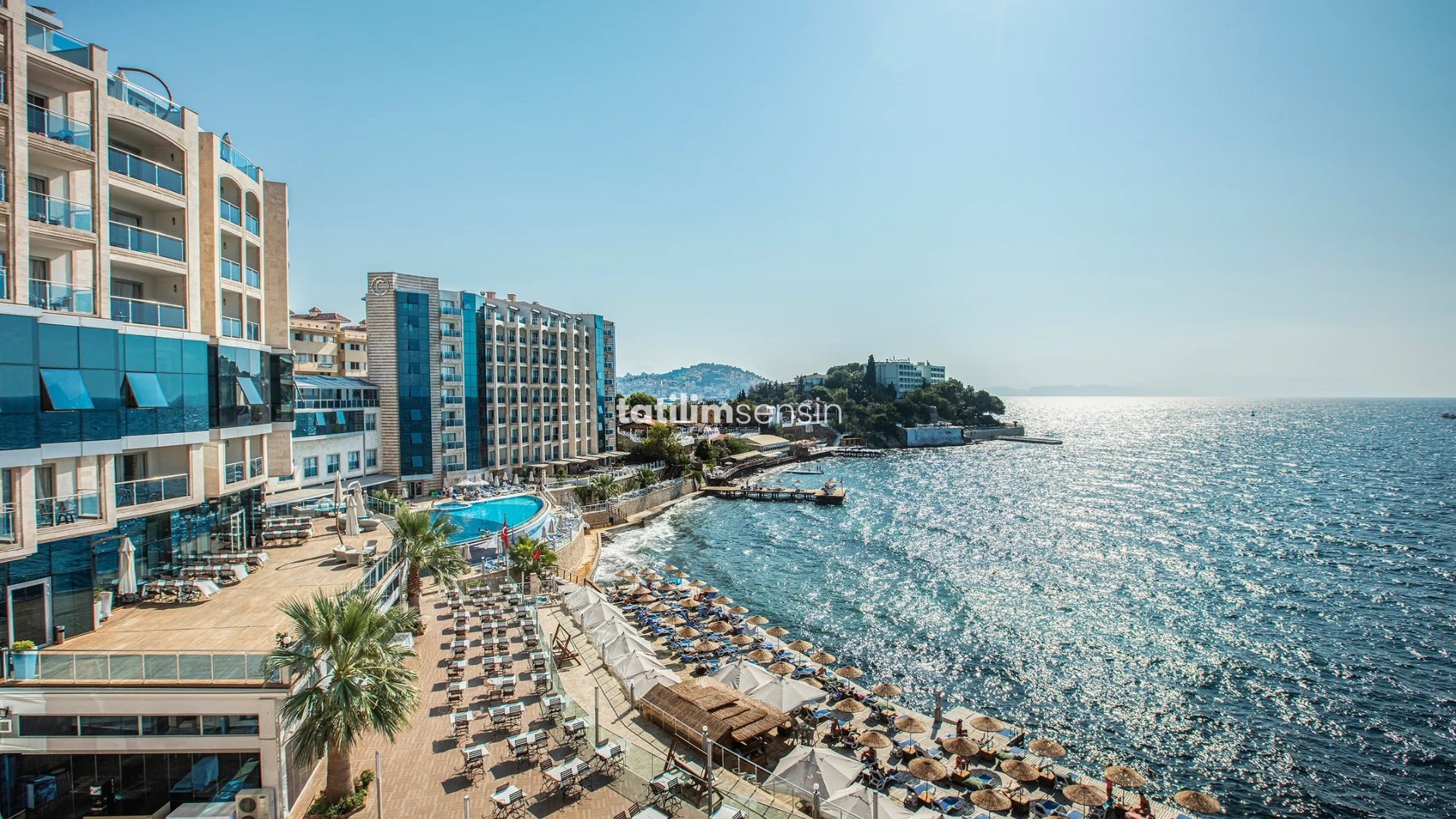 Charisma De Luxe Hotel - 1