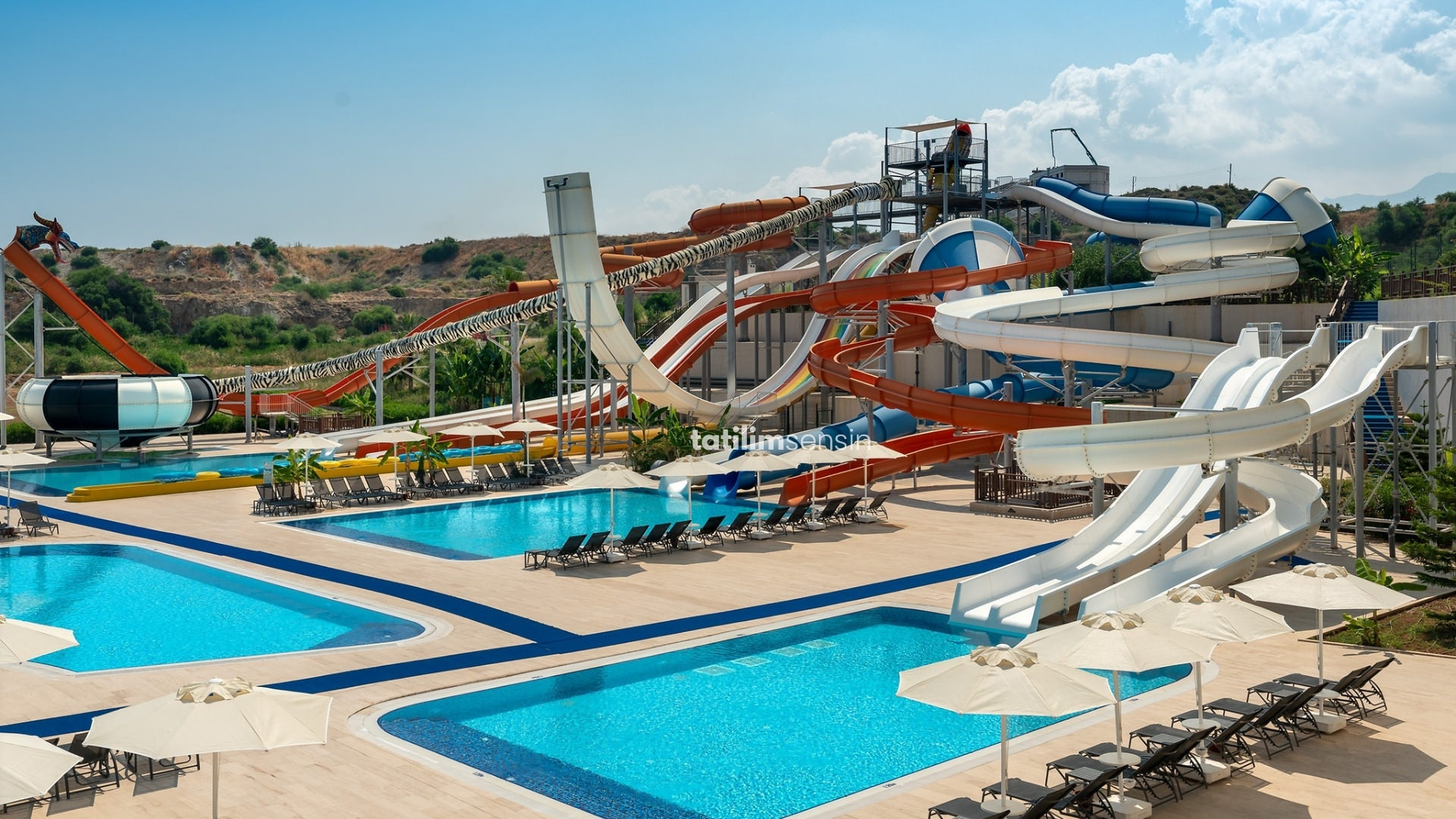 Elexus Hotel Resort Spa - 11