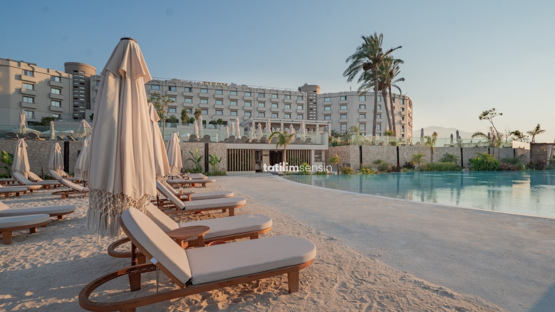 Merit Park Hotel - 7