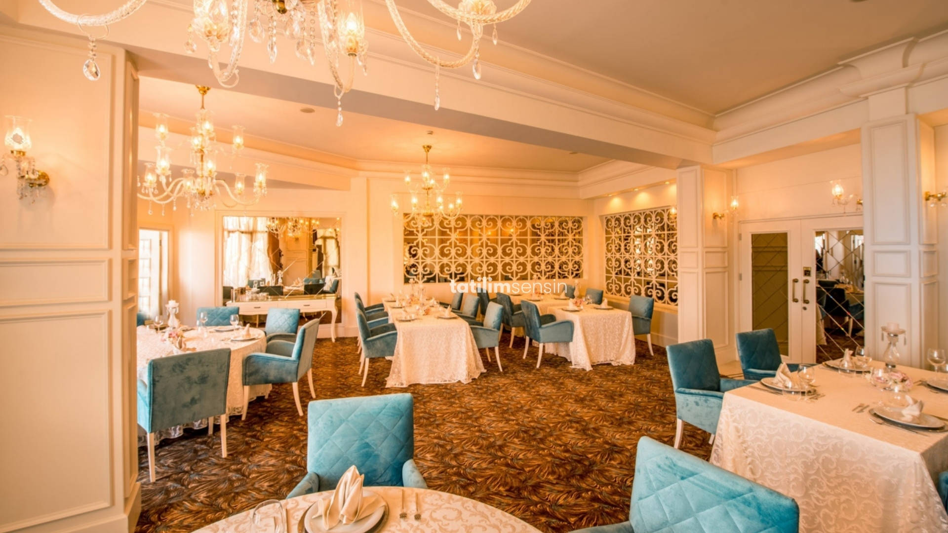 Vuni Palace Hotel - 11