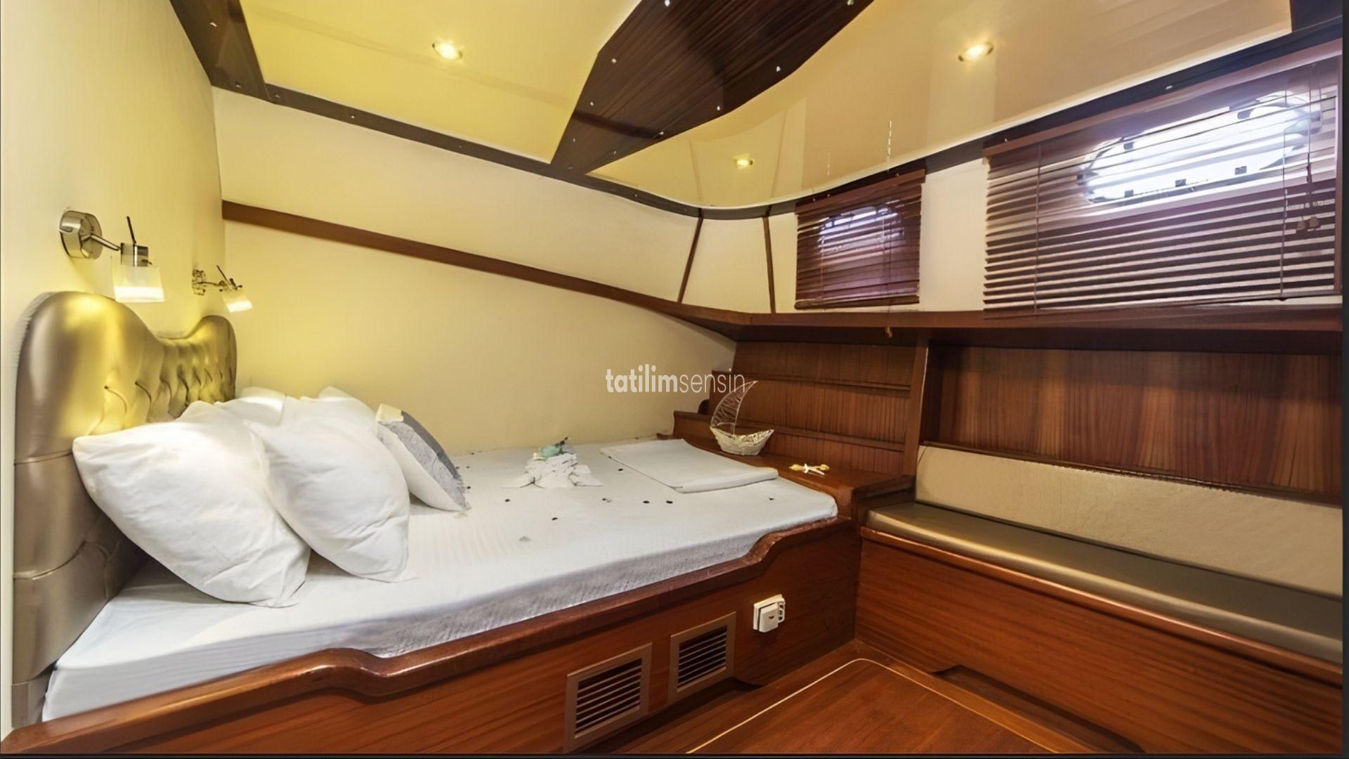 Remzi Yılmaz Gulet - 9