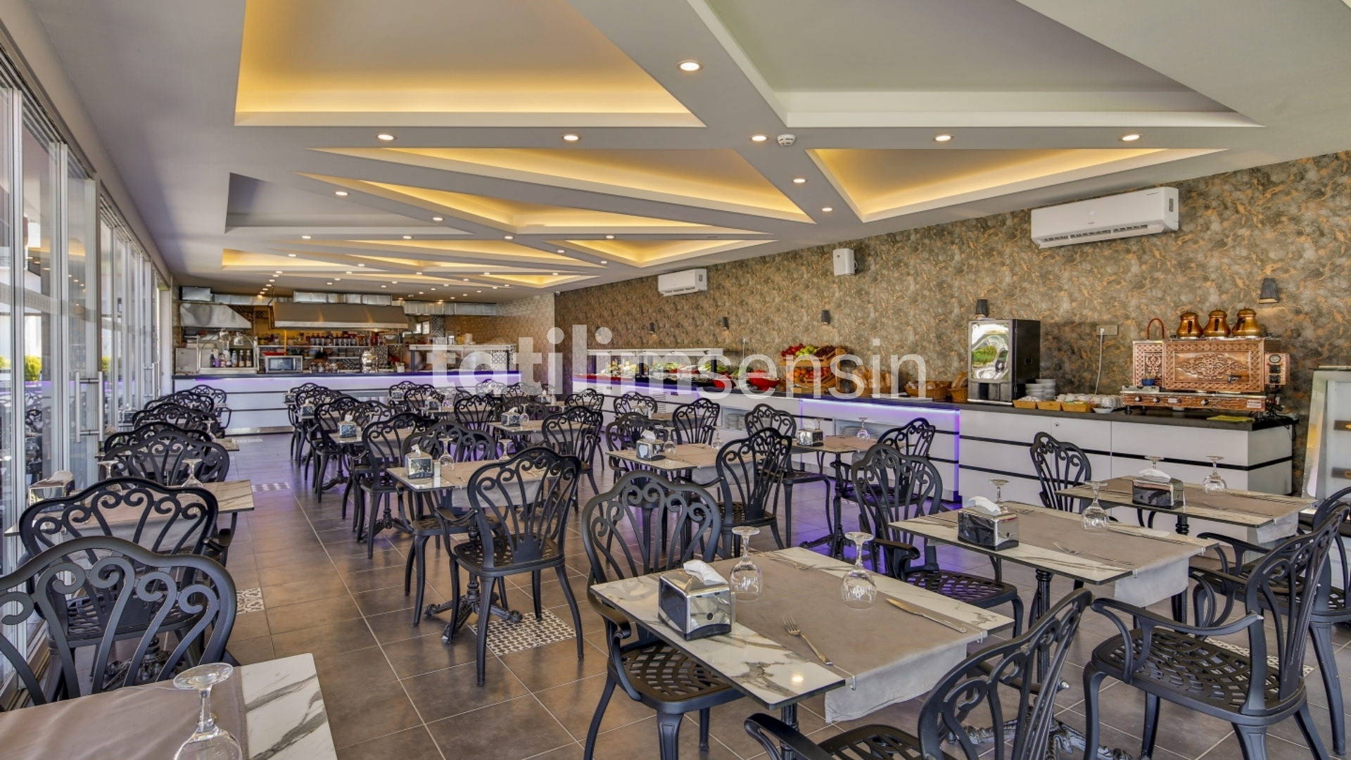 Voxx Marmaris Beach Resort +16 - 8