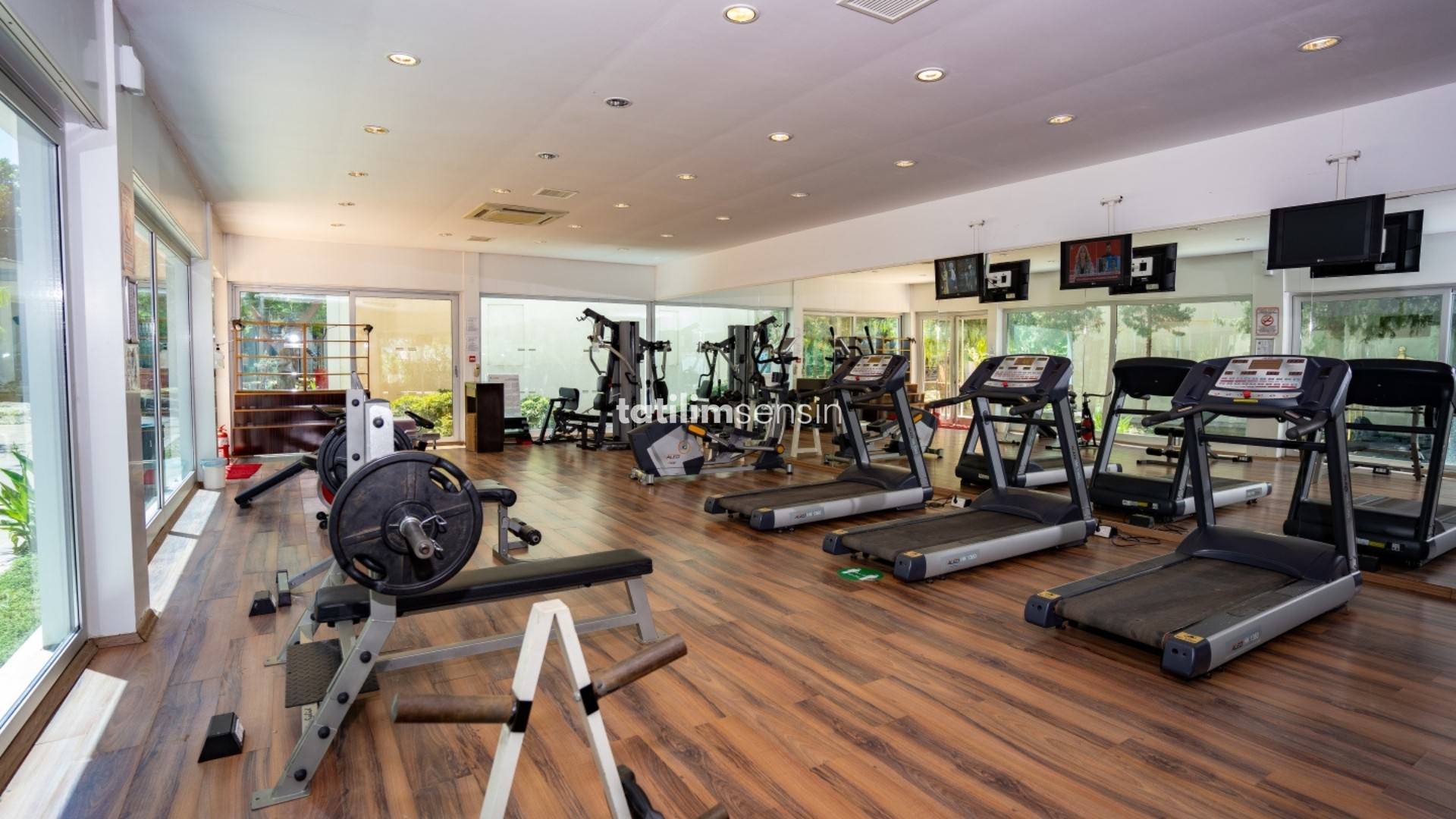 Latanya Park Resort - 21