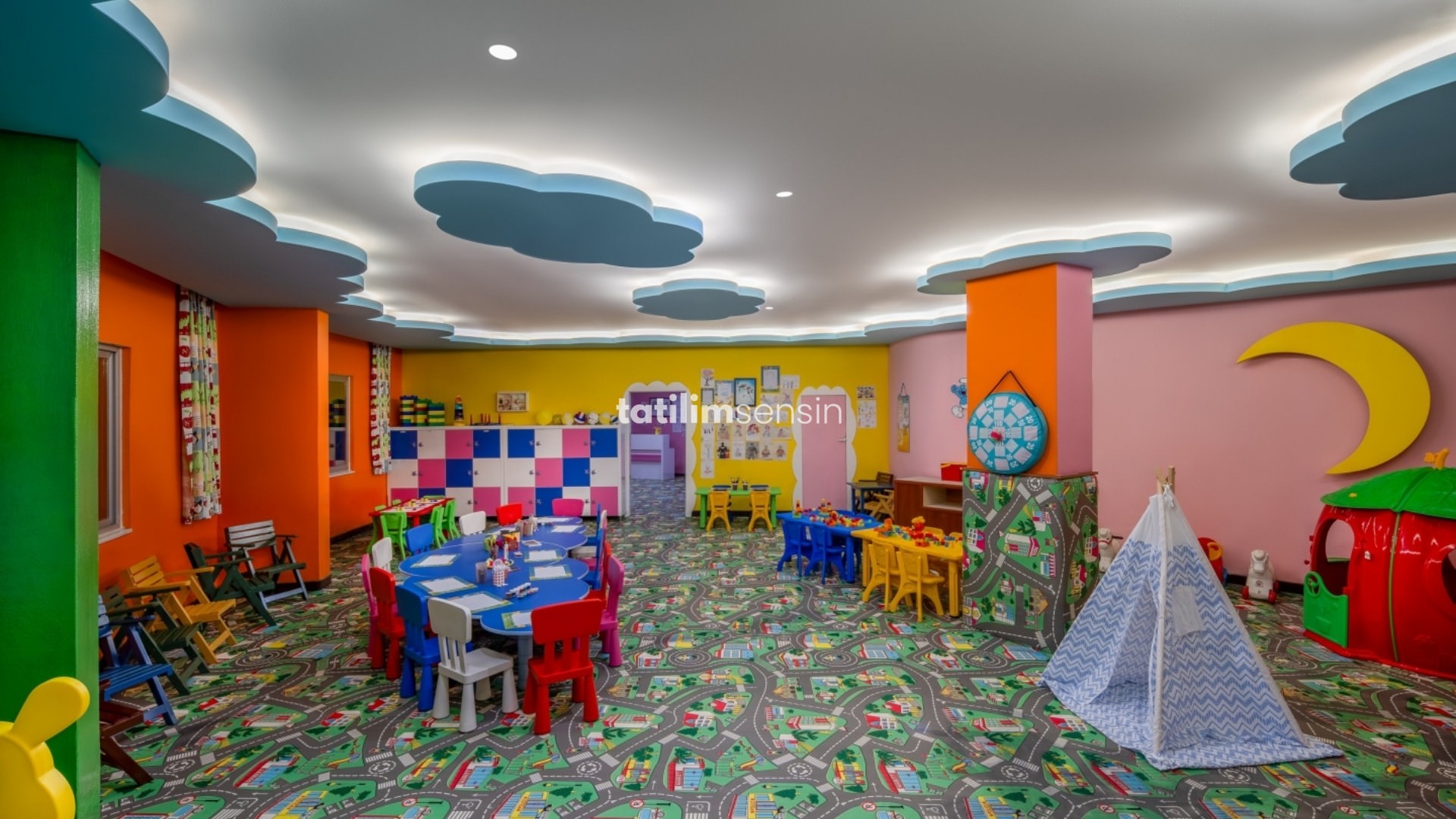 Royal Garden Beach Hotel - 12