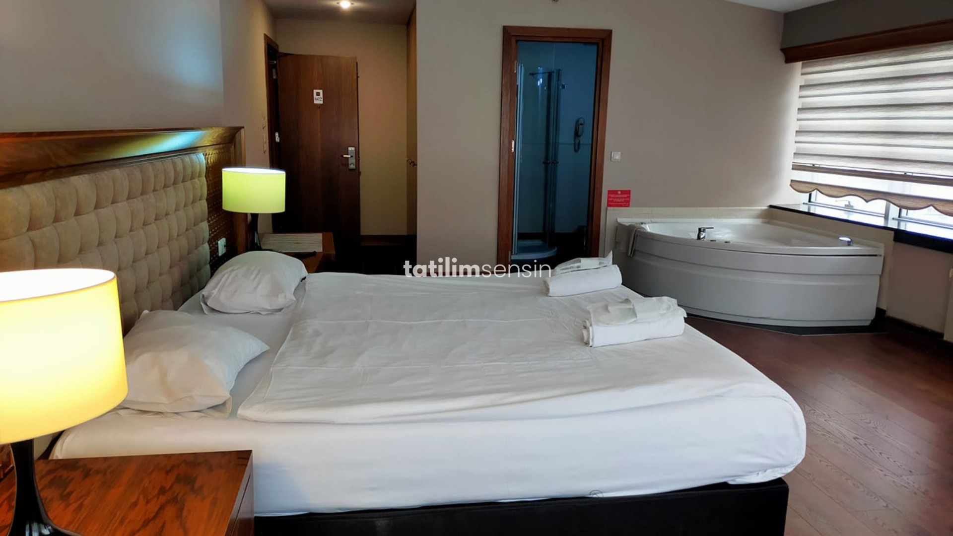 Tiara Hotel Spa - 10