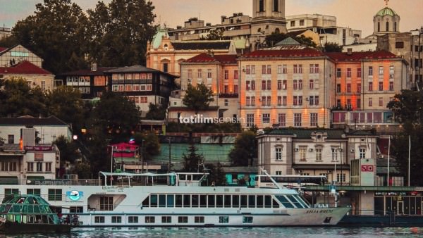 Otobüslü Balkan İncileri Turu