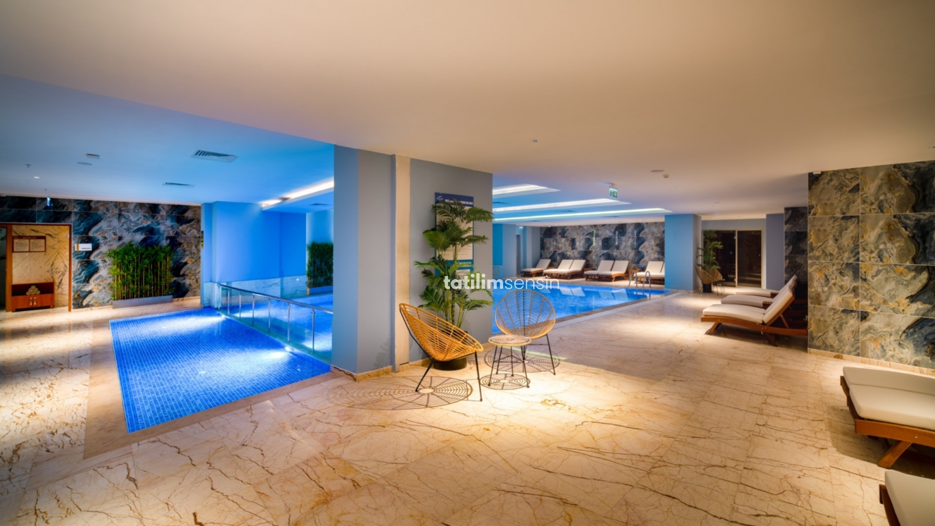 Concorde Tower Hotel - 6