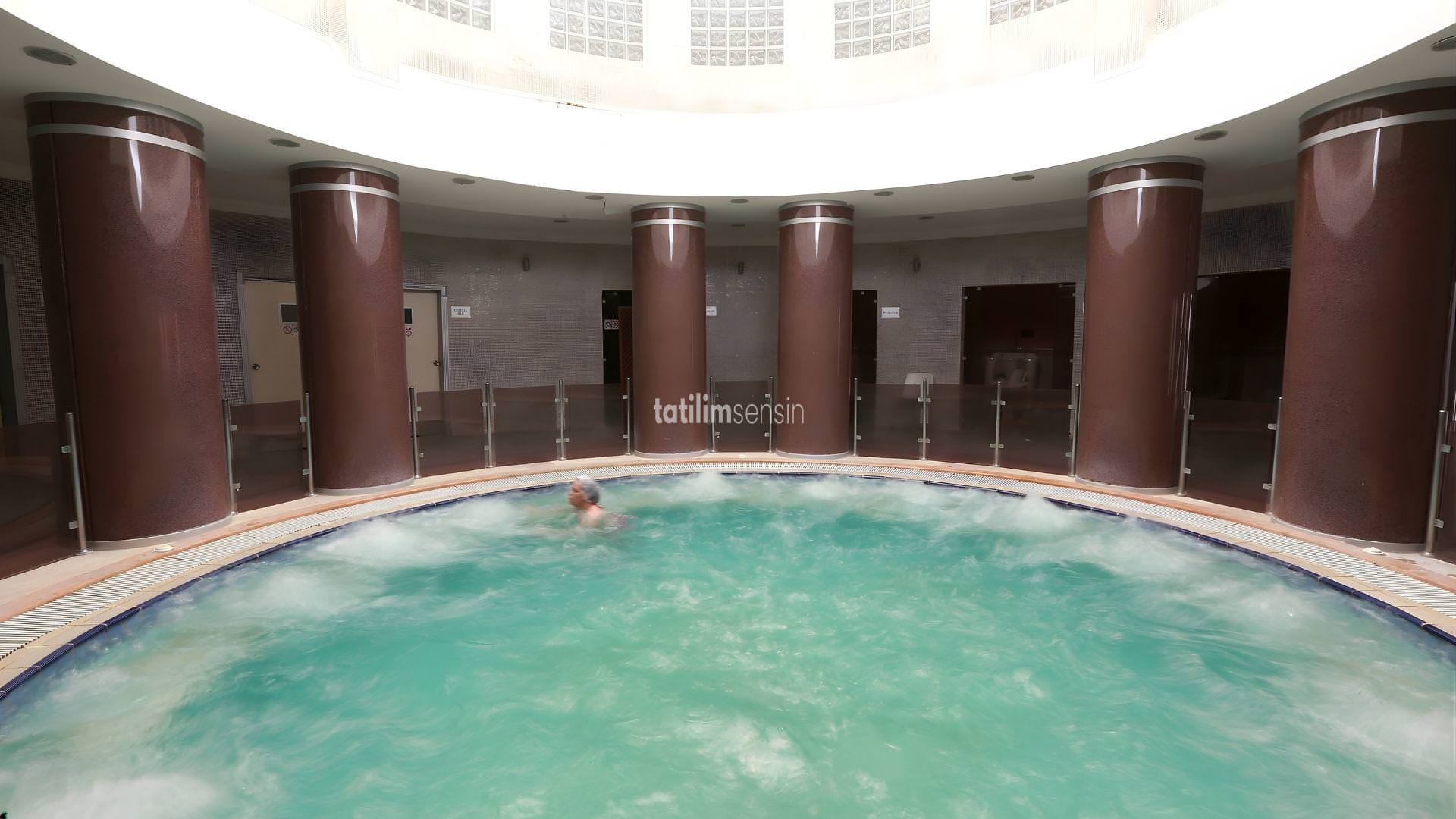 Balçova Termal Otel - 9