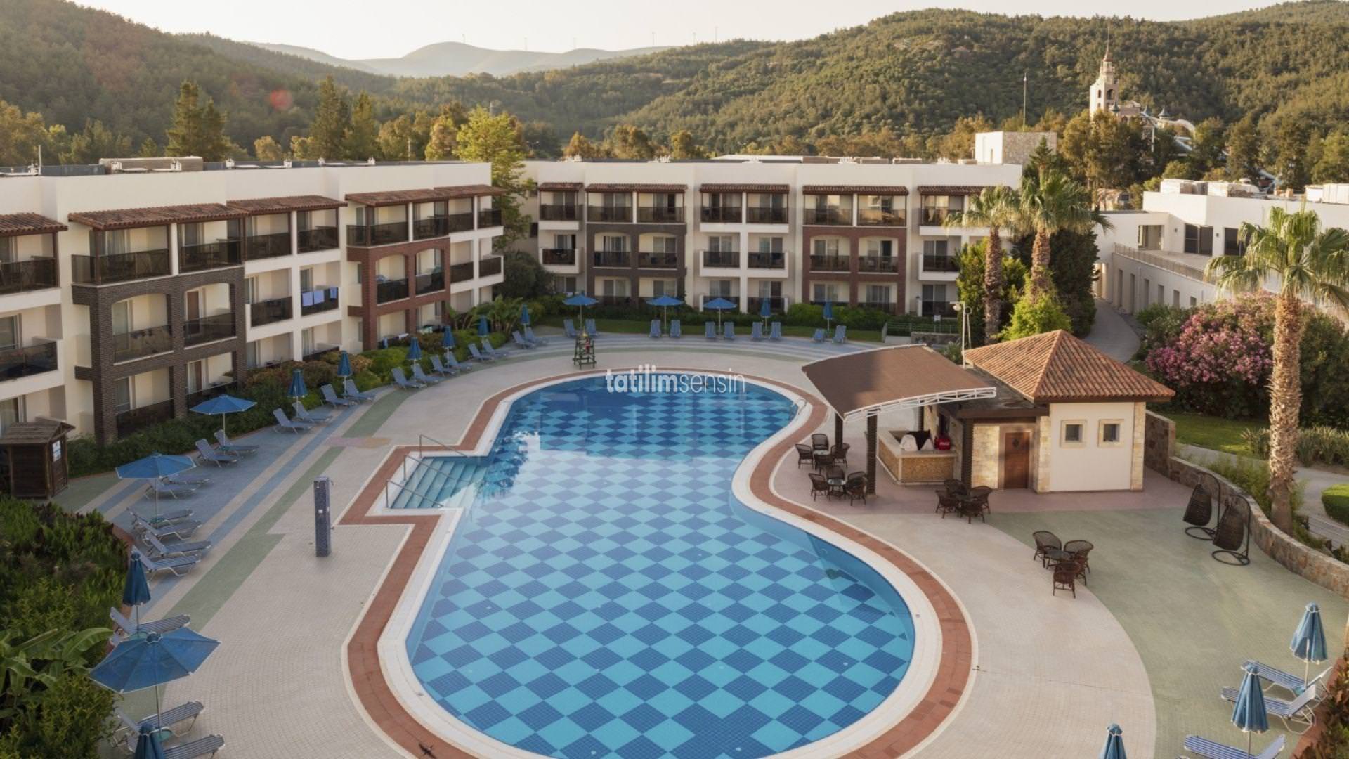 Aqua Fantasy Aquapark Hotel - 2