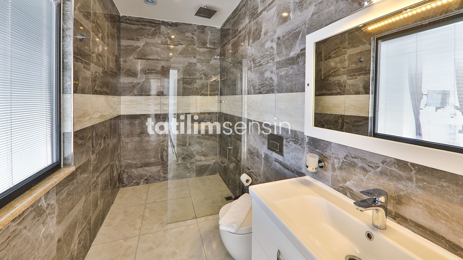 Villa Lalin 10 | İslamlar - 28