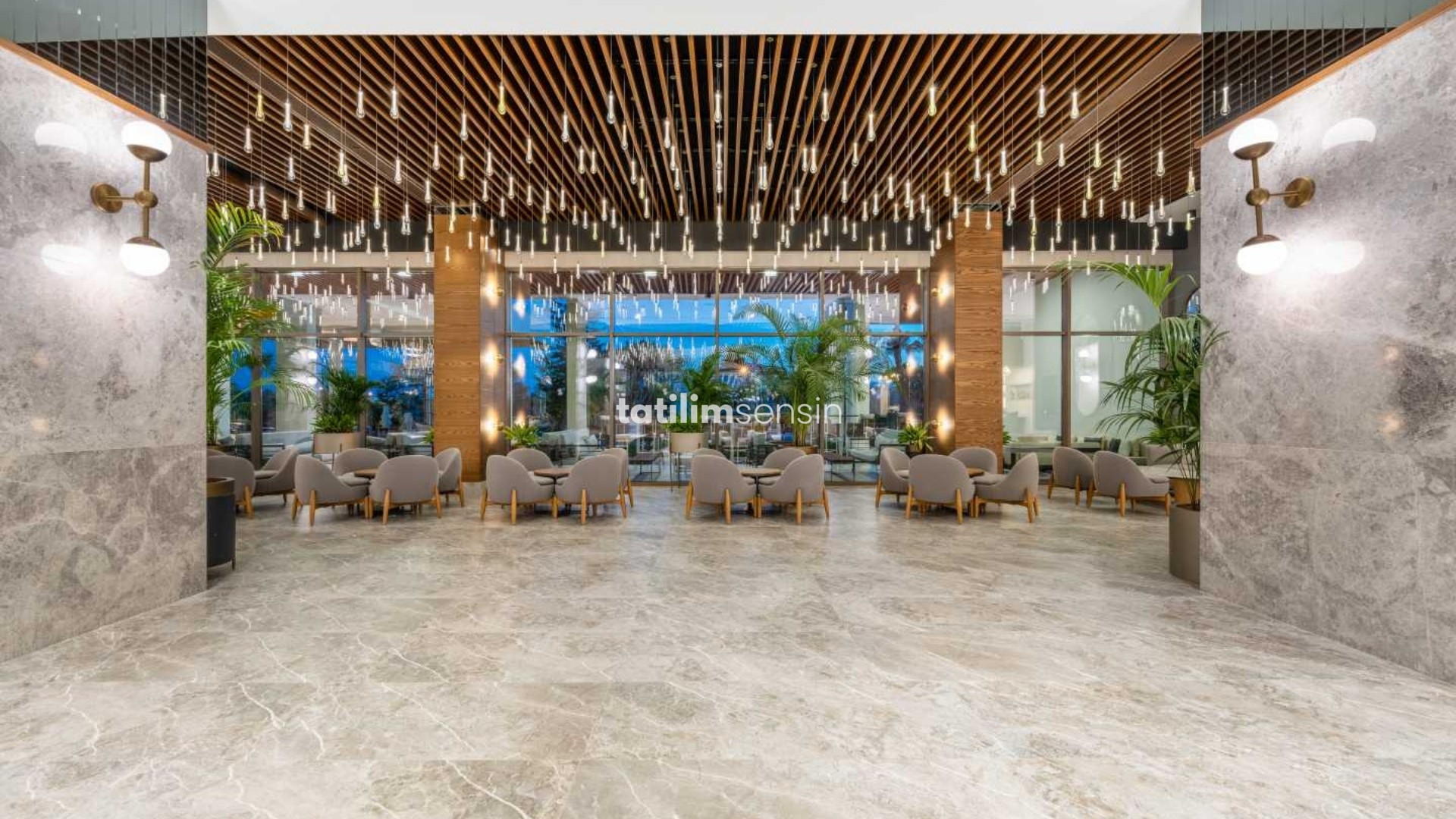 Süral Saray Hotel +16 - 16