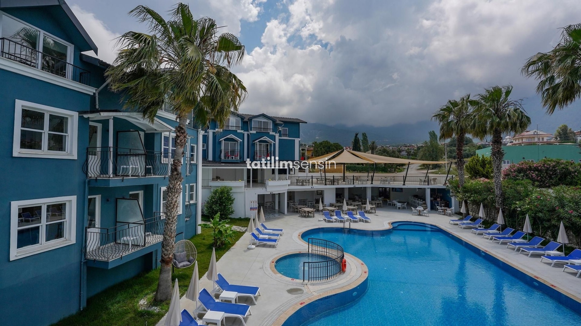 Blue Pearl Hotel Villas - 2