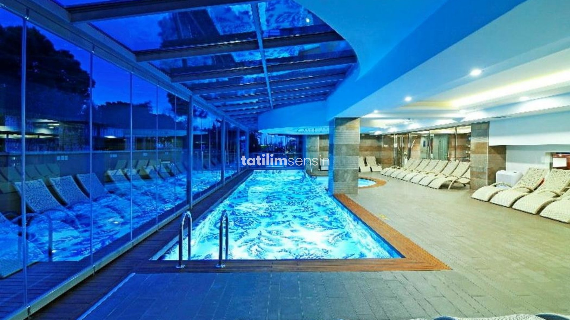 Maia Luxury Beach Spa Hotel - 8