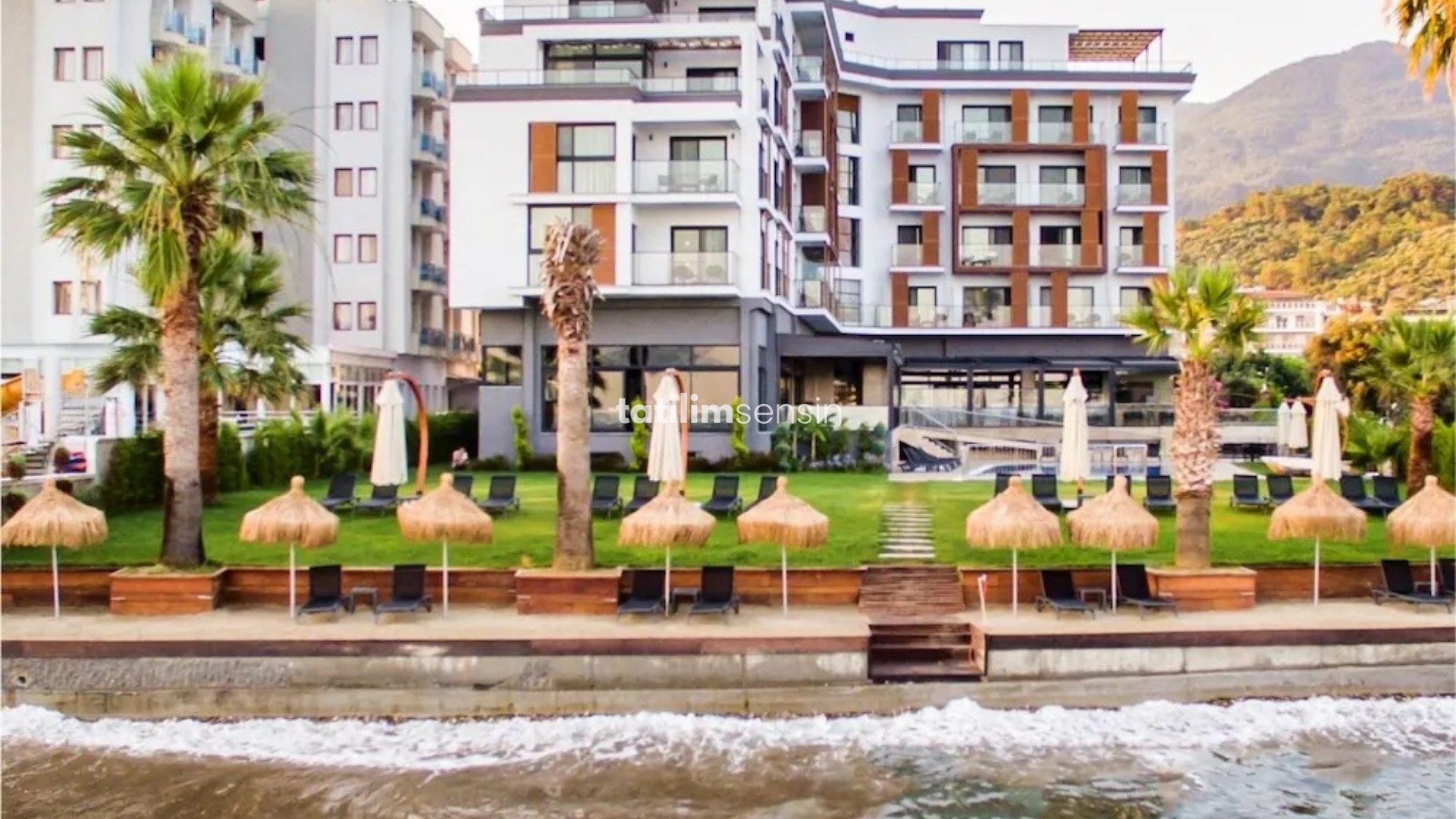 Maia Luxury Beach Spa Hotel - 4