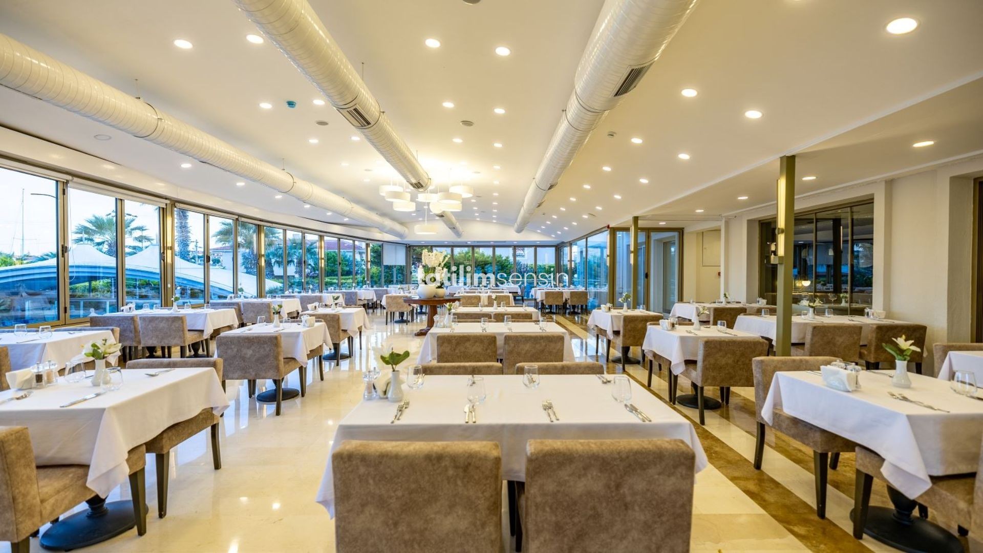 Sisus Marina Hotel - 12