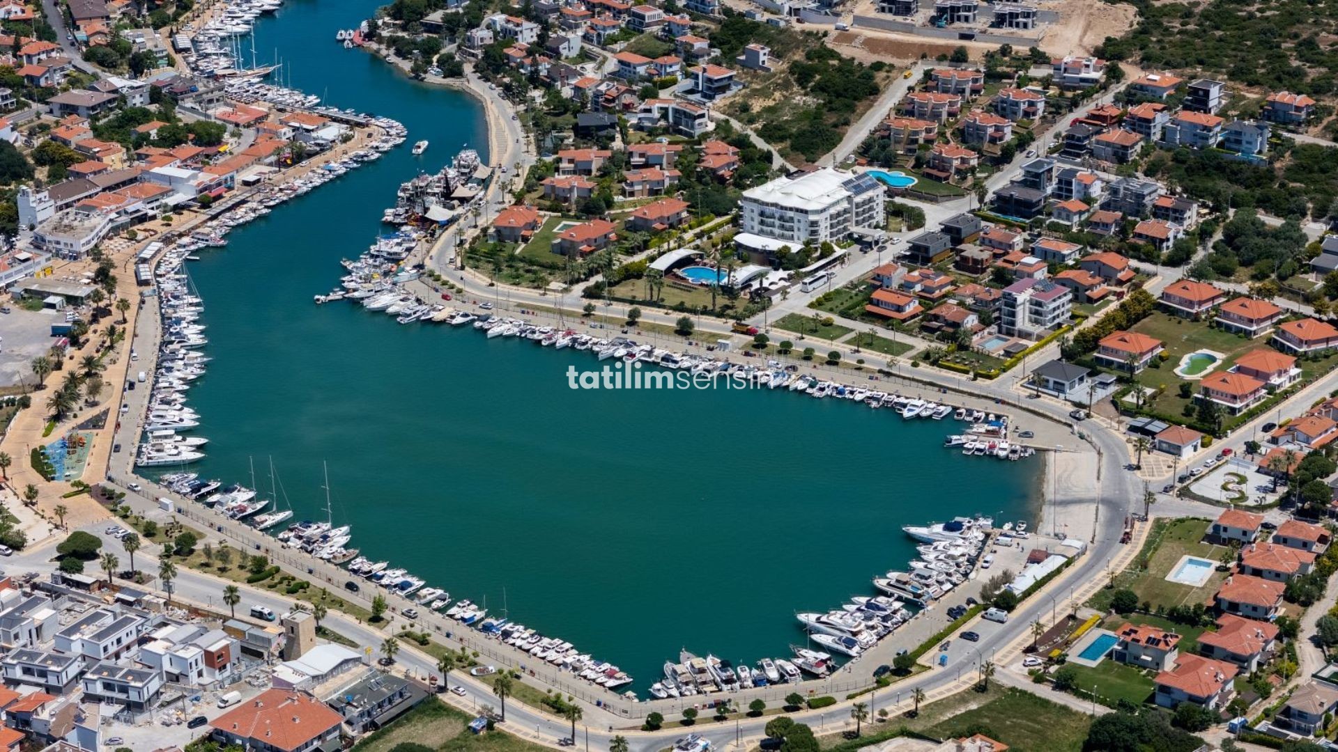 Sisus Marina Hotel - 3