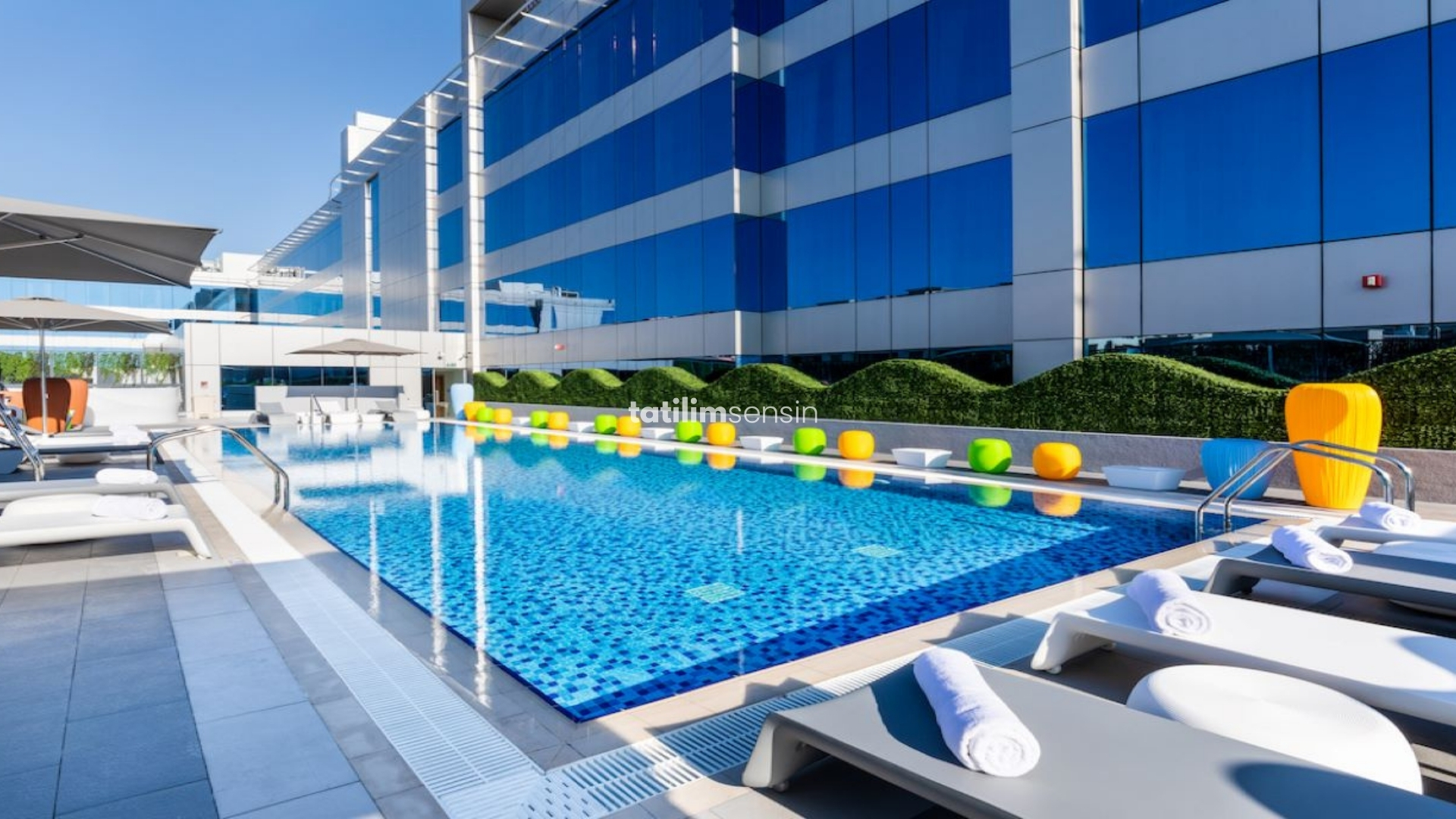 Studio M Arabian Plaza Dubai - 8