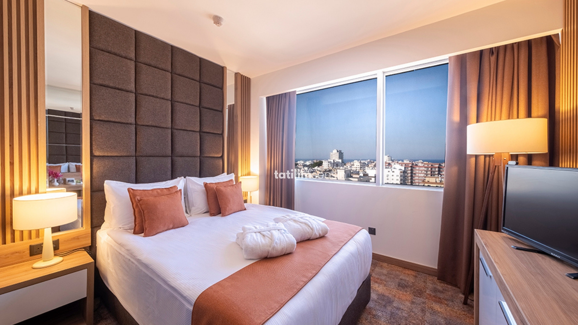 Grand Sapphire City Hotel - 8