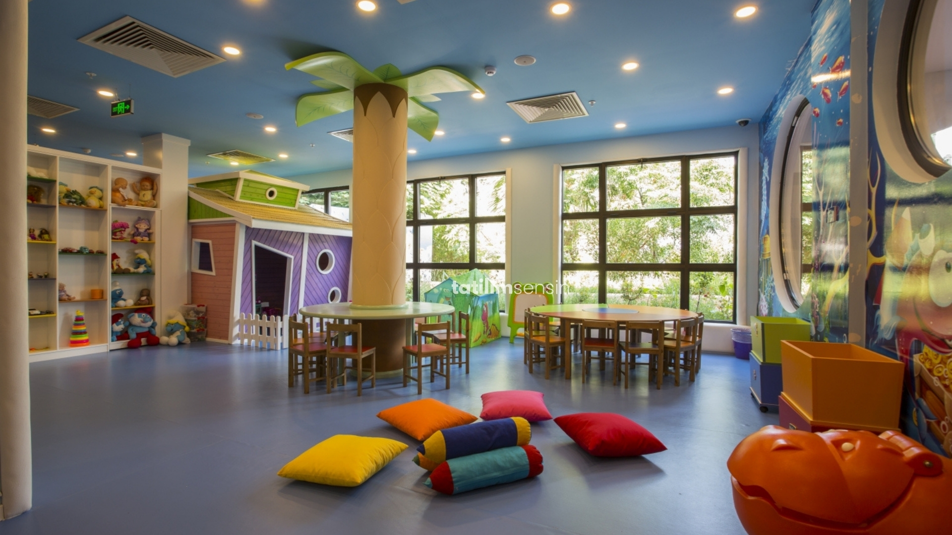 Merit Crystal Cove Hotel - 14