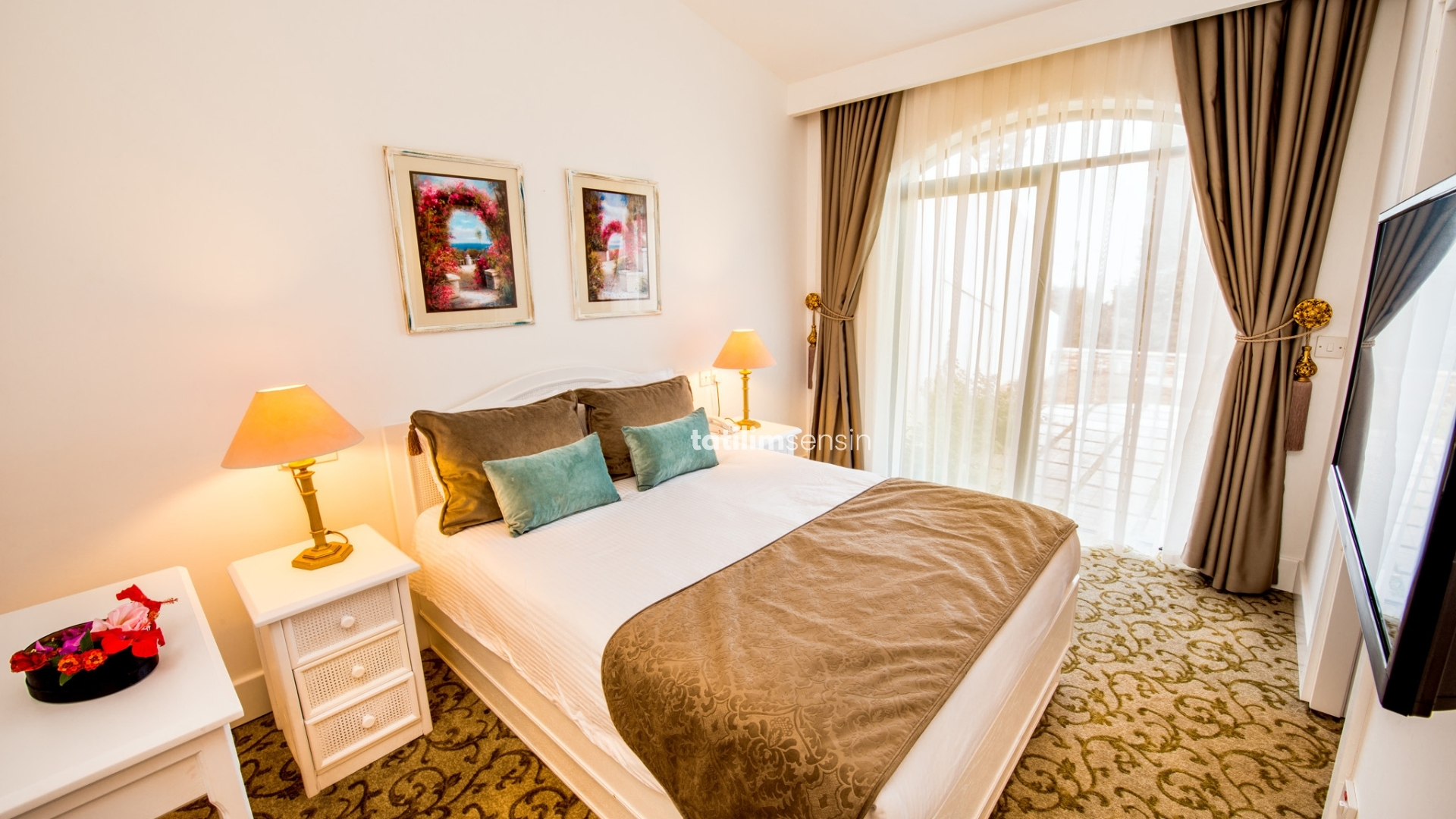 The Hotel Olive Tree - 9