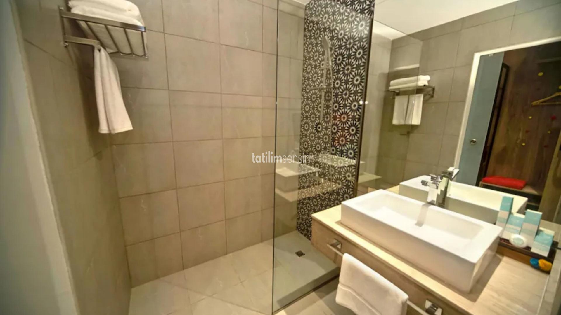 Kıngsgate Canal - 7